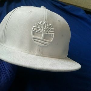 TIMBERLAND All White Suede. Hat Brand New!